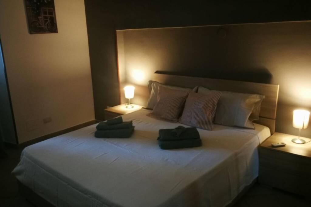 Europa 37 Apartment Месина Екстериор снимка